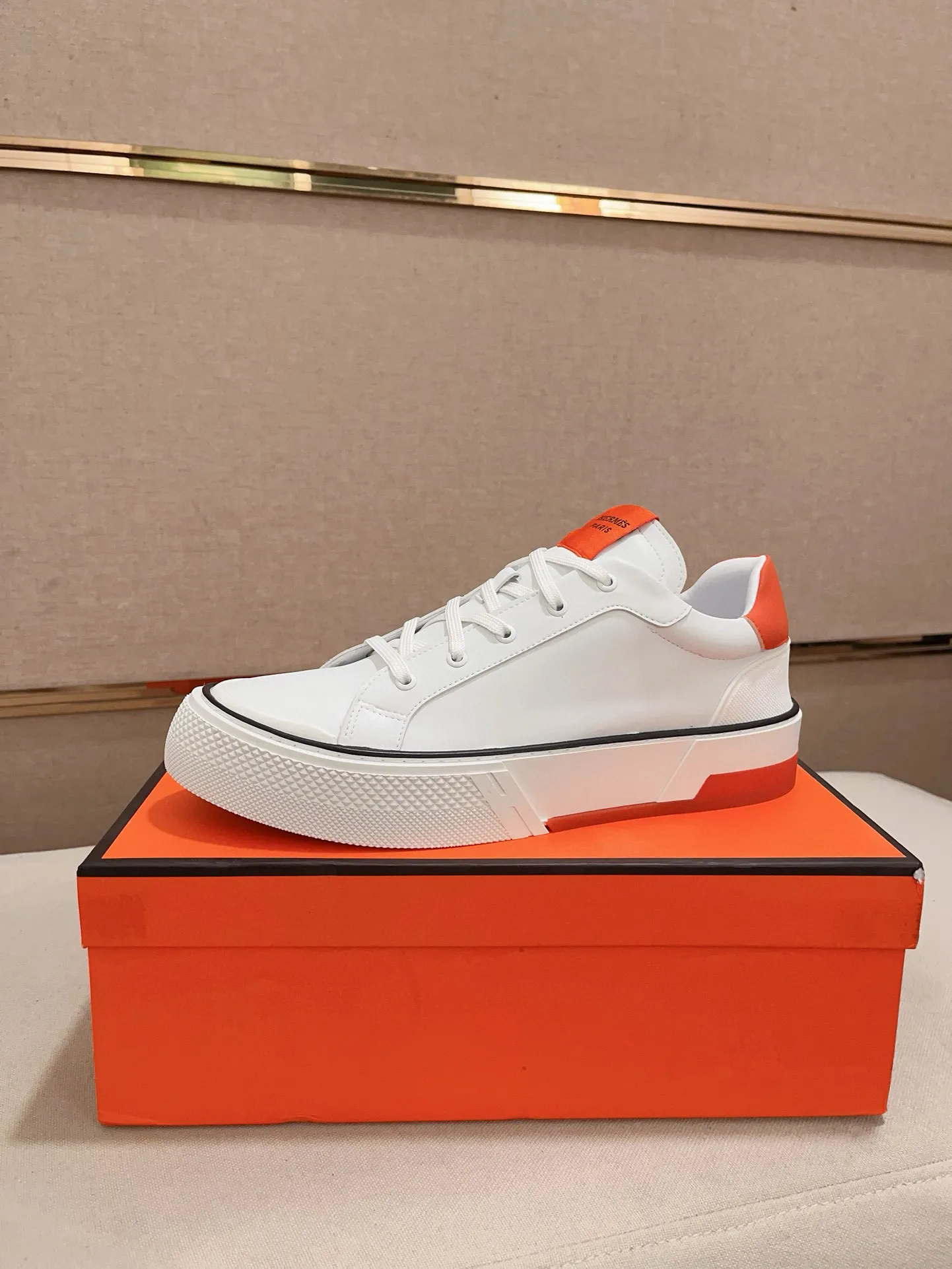 Men's clothing and shoes💰: 440💰《HERMES》【Classic Original Version】Hermès; Top 🔝 Purchasing Agency 🔍🔍Latest 🇺🇸Sold simultaneously at counters, original imported from Italy ▲▲Cow leather▲ ▲Exquisite workmanship (Italian 🇮🇹imported water-dyed 🐂cowhide lining) sole: original sole provided by the original factory, ⚠️exclusive double-layer activity·TPR·rubber·combined molded outsole; Code number: 38-46